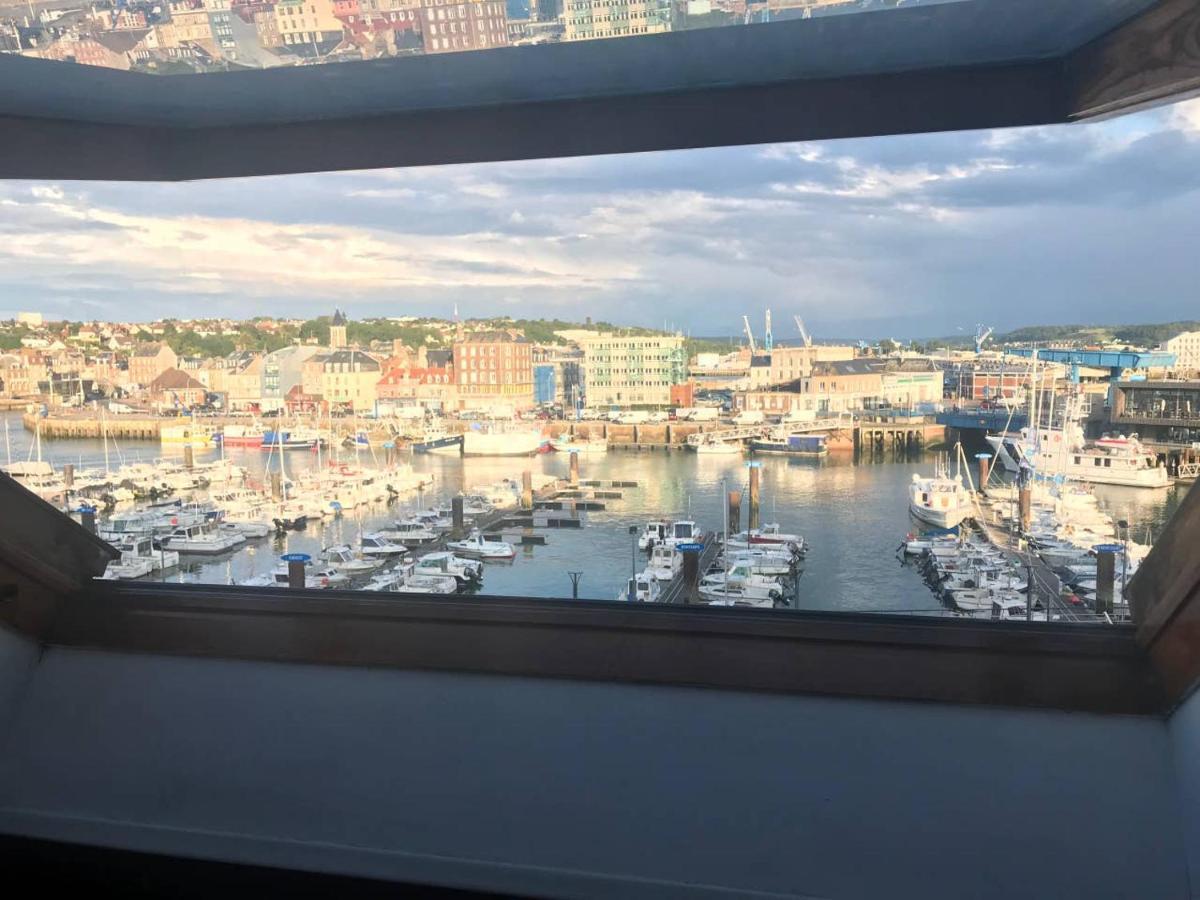 Duplex Avec Vue Sur Le Port De Plaisance Apartment Диеп Екстериор снимка