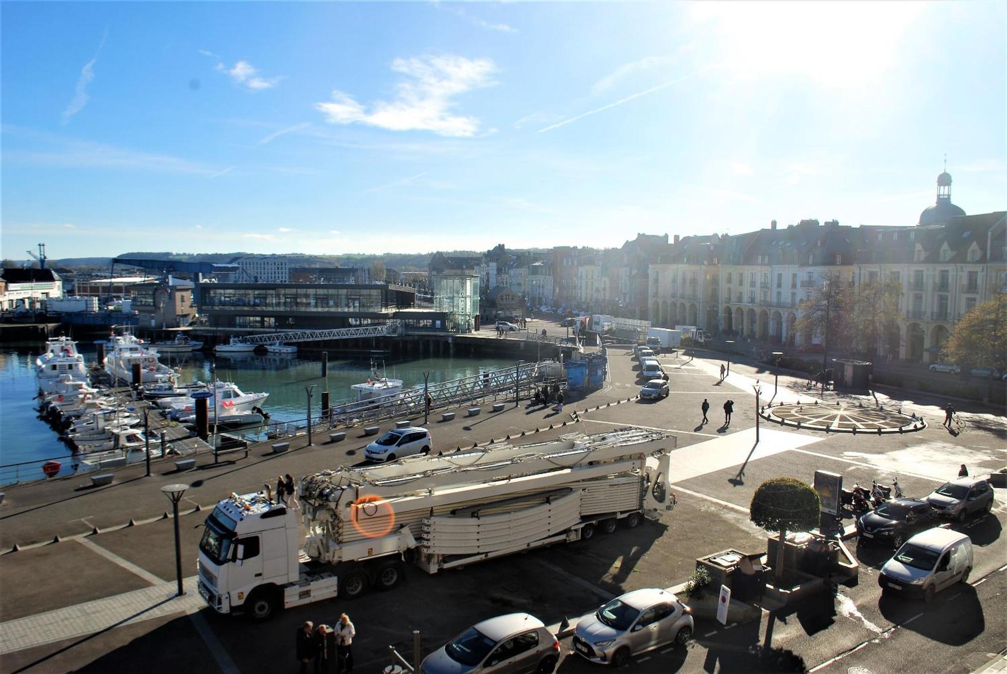 Duplex Avec Vue Sur Le Port De Plaisance Apartment Диеп Екстериор снимка